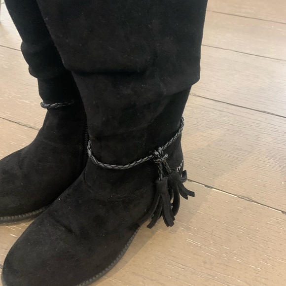 Girls suede boots - Skechers (size 11) - black - Picture 2 of 6